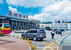 【Greater Bay Area Smart Travel】Ultimate Guide to Guangdong-Hong Kong Cross-Border Chartered Cars: Complete Analysis of Fees, Border Clearance Without Alighting, and Vehicle Models