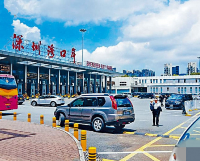 【中港跨境 2026 包車價格】香港機場往返內地豪華 Alphard 接送 | 一口價免下車通關 - BTW HK